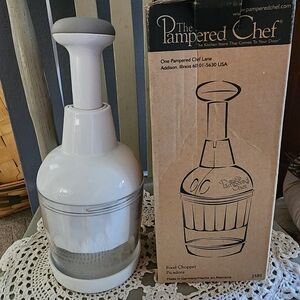 Pampered chef food chopper